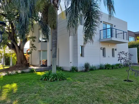 Casa en Venta en Altos de Hudson I, Countries y Barrios Cerrados en Berazategui