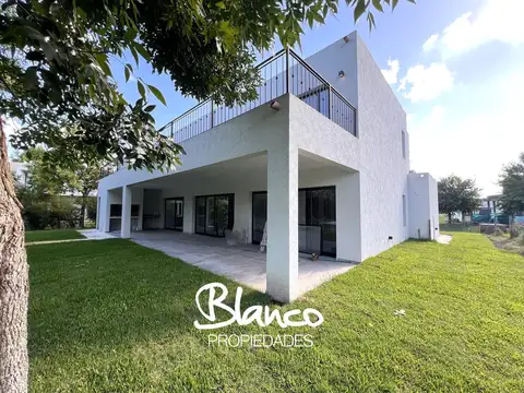Casa en Venta en Haras Santa Maria, Countries y Barrios Cerrados en Escobar