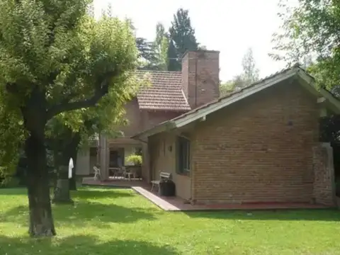 Casa en Venta en Barrio Parque Leloir, Partido de Ituzaingó
