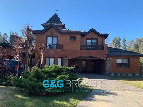 Casa en Venta en Campos De Alvarez, Countries y Barrios Cerrados en Francisco Alvarez