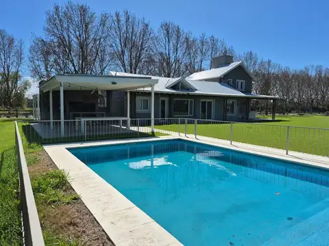 Casa en Venta en La Colina Golf Y Polo, Countries y Barrios Cerrados en Lujan