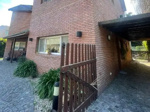 Casa en Venta en La Deseada, Countries y Barrios Cerrados en Ezeiza