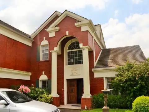 Casa en Venta en La Lomada De Pilar, Countries y Barrios Cerrados en Pilar