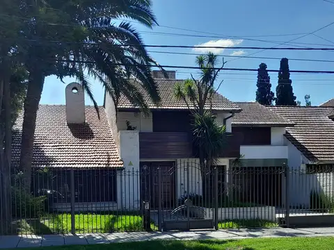 Casa en Venta en Adrogue, Partido de Almirante Brown