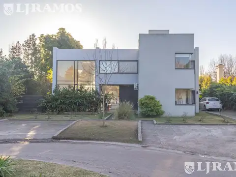 Casa en Venta en Boulevares, Countries y Barrios Cerrados en Pilar