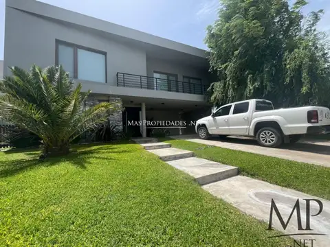 Casa en Venta en San Lucas, Canning