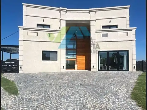 Casa en Venta en El Cantón - Barrio Golf, Countries y Barrios Cerrados en Escobar