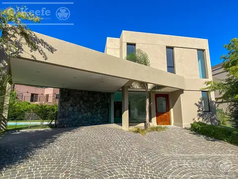 Casa en Venta en Fincas de Hudson, Countries y Barrios Cerrados en Berazategui
