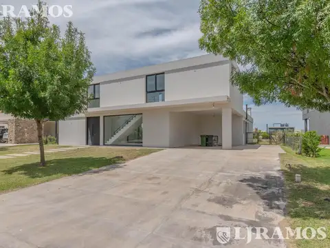 Casa en Venta en Puertos - Muelles, Countries y Barrios Cerrados en Escobar