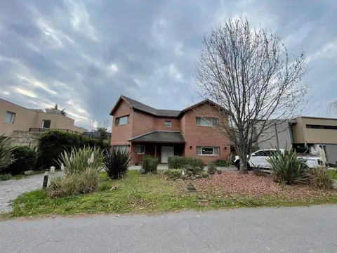 Casa en Venta en La Deseada, Countries y Barrios Cerrados en Ezeiza