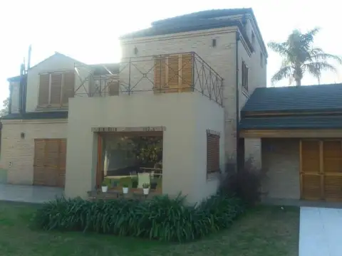 Casa en Venta en Barrio Parque Leloir, Partido de Ituzaingó