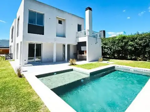 Casa en Venta en Los Troncos, Countries y Barrios Cerrados en Berazategui