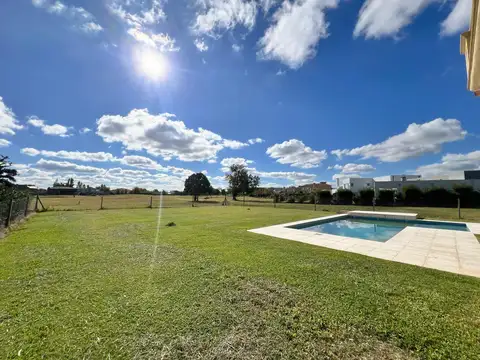 Casa en Venta en Haras Santa María, Countries y Barrios Cerrados en Escobar