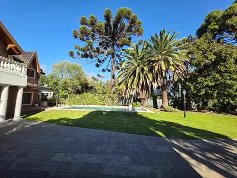 Casa en Venta en Barrio Parque Leloir, Partido de Ituzaingó
