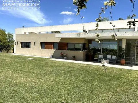 Casa en Venta en La Escondida, Countries y Barrios Cerrados en Pilar