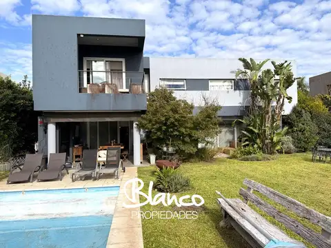 Casa en Venta en La Lomada De Pilar, Countries y Barrios Cerrados en Pilar