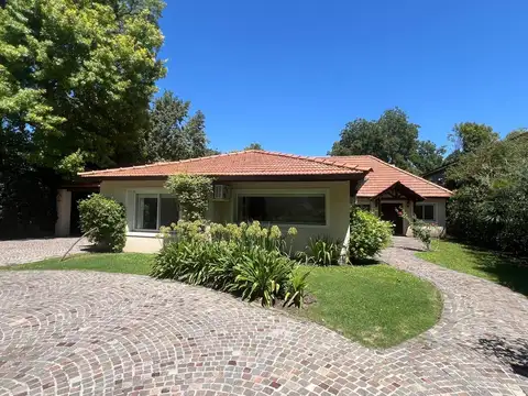 Casa en Venta en Highland Park Country Club, Del Viso