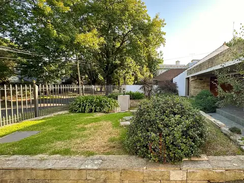 Casa en Venta en Adrogue, Partido de Almirante Brown