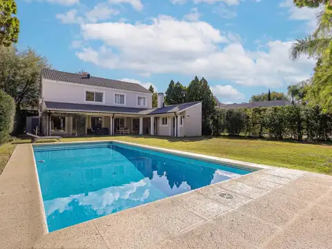 Casa en Venta en La Lomada De Pilar, Countries y Barrios Cerrados en Pilar