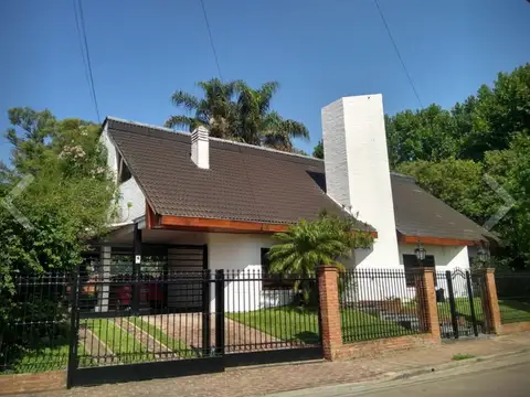 Casa en Venta en Ciudad Jardin del Palomar, Partido de Tres de Febrero