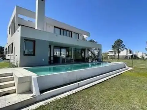 Casa en Venta en Laguna Grande, Countries y Barrios Cerrados en Tigre