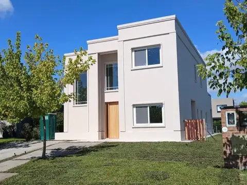 Casa en Venta en Puertos - Araucarias, Countries y Barrios Cerrados en Escobar