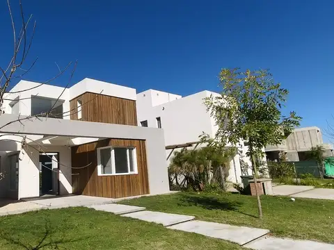 Casa en Venta en Villanueva, Countries y Barrios Cerrados en Tigre