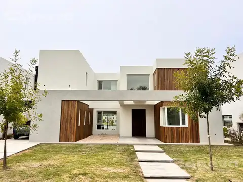 Casa en Venta en Villanueva, Countries y Barrios Cerrados en Tigre
