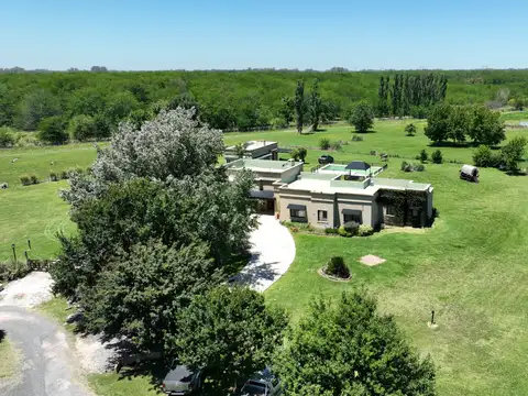 Casa en Venta en Chacras De La Cruz, Countries y Barrios Cerrados en Exaltacion de la Cruz