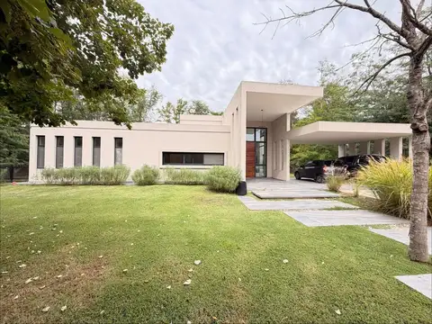 Casa en Venta en Estancias Del Pilar, Countries y Barrios Cerrados en Pilar
