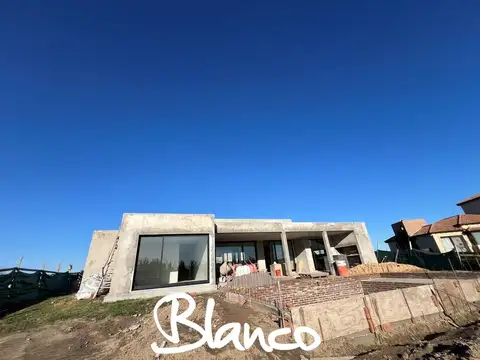 Casa en Venta en El Naudir, Countries y Barrios Cerrados en Escobar