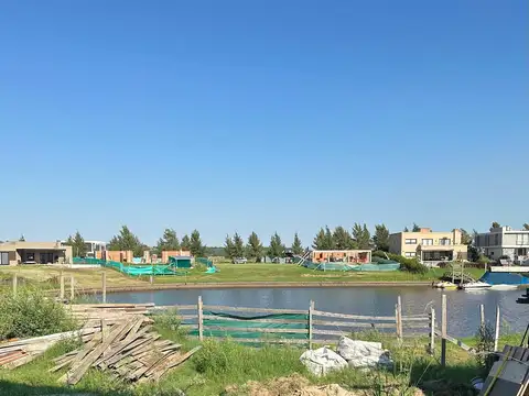Casa en Venta en El Naudir, Countries y Barrios Cerrados en Escobar