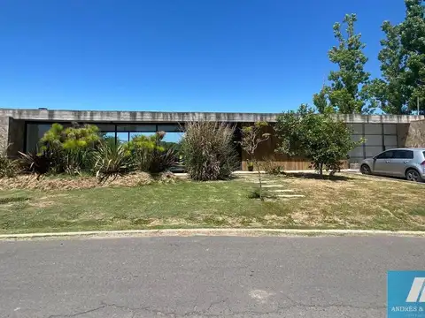 Casa en Venta en Bella Vista, Partido de San Miguel
