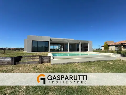 Casa en Venta en El Naudir, Countries y Barrios Cerrados en Escobar