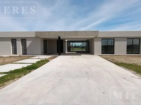 Casa en Venta en El Naudir, Countries y Barrios Cerrados en Escobar