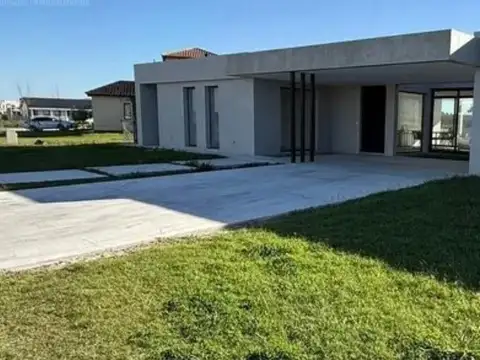 Casa en Venta en El Naudir, Countries y Barrios Cerrados en Escobar