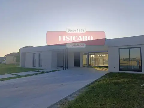 Casa en Venta en El Naudir, Countries y Barrios Cerrados en Escobar