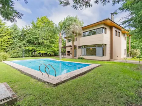 Casa en Venta en City Bell, Partido de La Plata