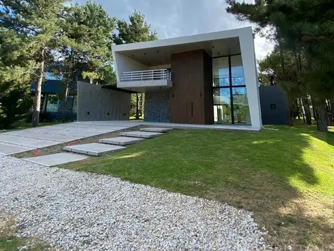Casa en Venta en Costa Esmeralda, Partido de La Costa