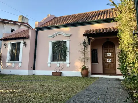 Casa en Venta en Adrogue, Partido de Almirante Brown