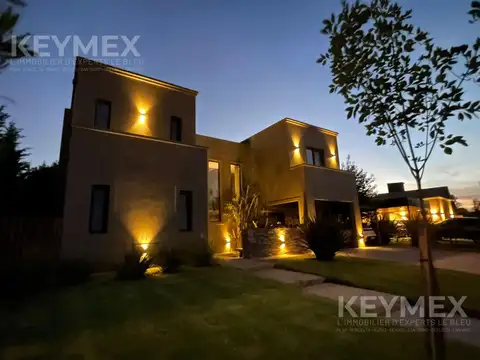 Casa en Venta en El Canton - Norte, Countries y Barrios Cerrados en Escobar