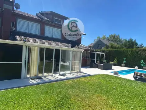 Casa en Venta en Campos De Álvarez, Countries y Barrios Cerrados en Francisco Álvarez