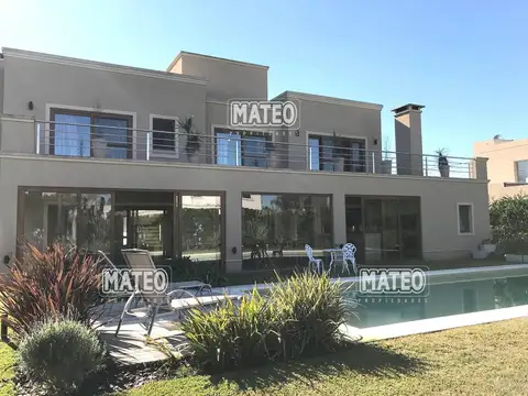 Casa en Venta en Weston, Countries y Barrios Cerrados en Moreno