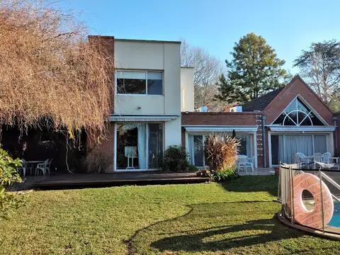 Casa en Venta en Club El Carmen, Countries y Barrios Cerrados en Berazategui