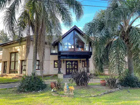 Casa en Venta en Barrio Cube, Countries y Barrios Cerrados en Escobar