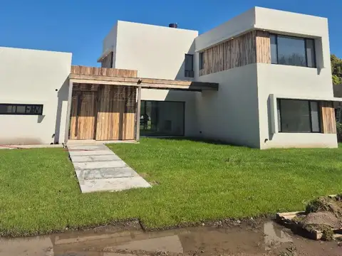 Casa en Venta en Centauros Polo Club, Countries y Barrios Cerrados en General Rodríguez