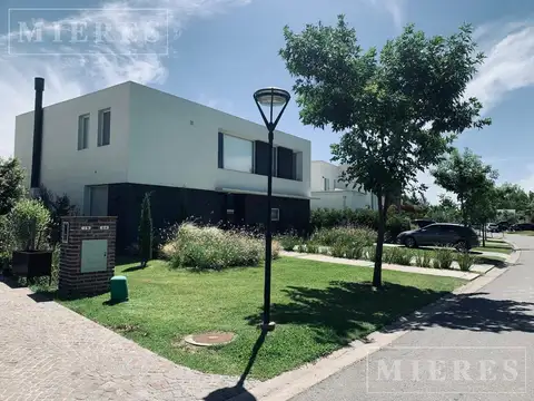 Casa en Venta en Barbarita, Countries y Barrios Cerrados en Tigre