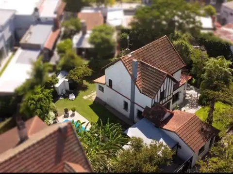 Casa en Venta en City Bell, Partido de La Plata