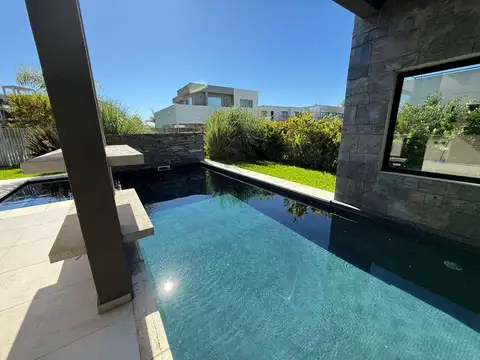 Casa en Venta en Countries y Barrios Cerrados en Pilar, Partido de Pilar