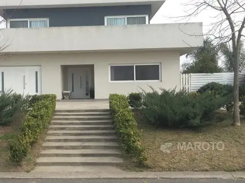 Casa en Venta en El Cantón - Barrio Golf, Countries y Barrios Cerrados en Escobar